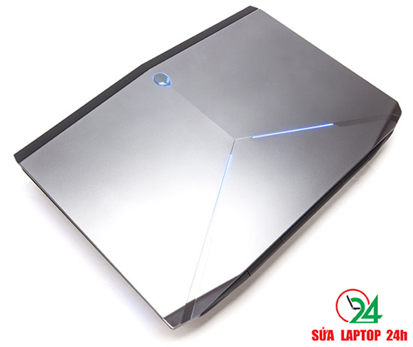 chuyen-sua-chua-laptop-alienware-chinh-hang-tai-tphcm-02