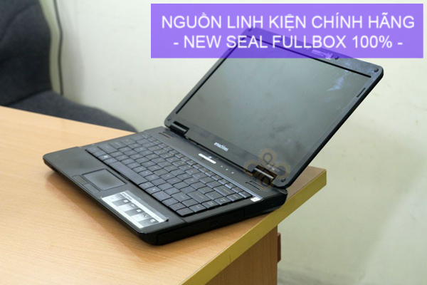 man-hinh-laptop-emachines-d525-chat-luong-cao-bh-12t-03