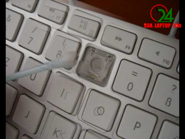 Nhận thay bàn phím Apple uy tín  tại Hồ Chí Minh