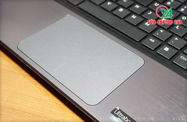 Sửa chữa laptop hư chuột giá rẻ nhanh tại TPHCM