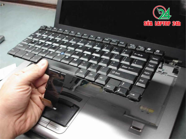 Sửa laptop hỏng bàn phím giá rẻ tại TPHCM